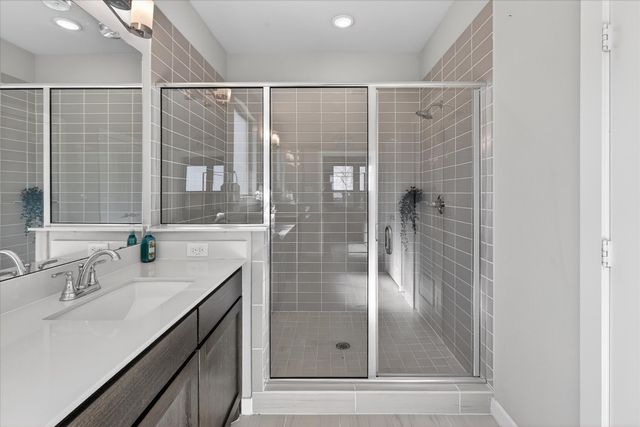 235 Half Moon Drive, Waxahachie, TX 75165