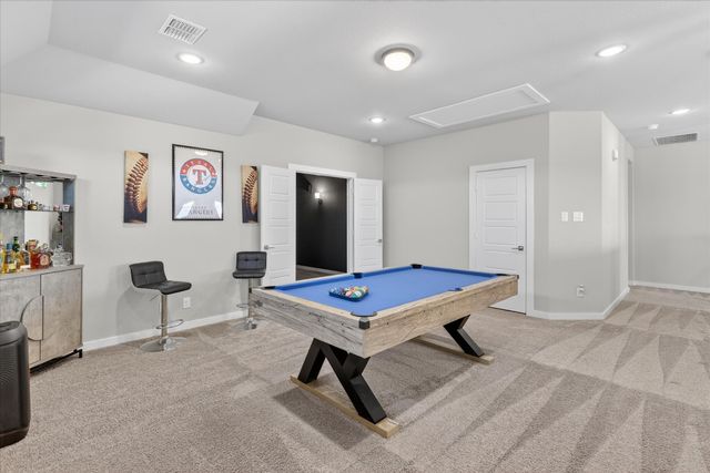 235 Half Moon Drive, Waxahachie, TX 75165