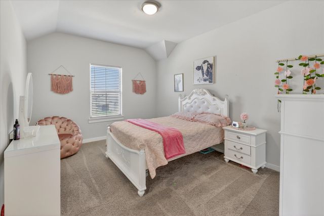 235 Half Moon Drive, Waxahachie, TX 75165