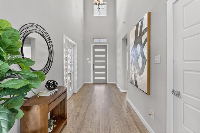 235 Half Moon Drive, Waxahachie, TX 75165