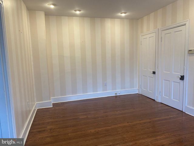 17 WALNUT STREET, Haddonfield, NJ 08033
