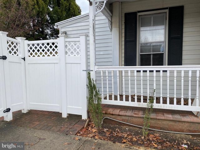 17 WALNUT STREET, Haddonfield, NJ 08033