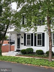 17 WALNUT STREET, Haddonfield, NJ 08033