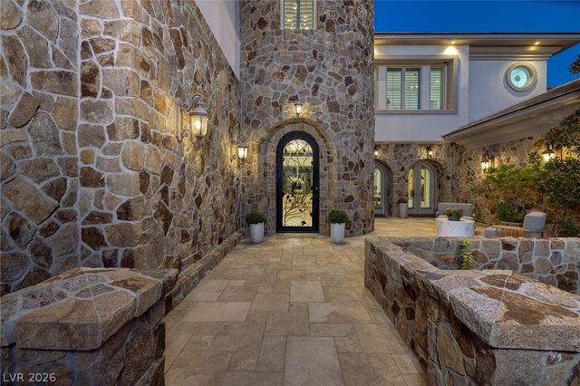 4 Ayden Drive, Henderson, NV 89052