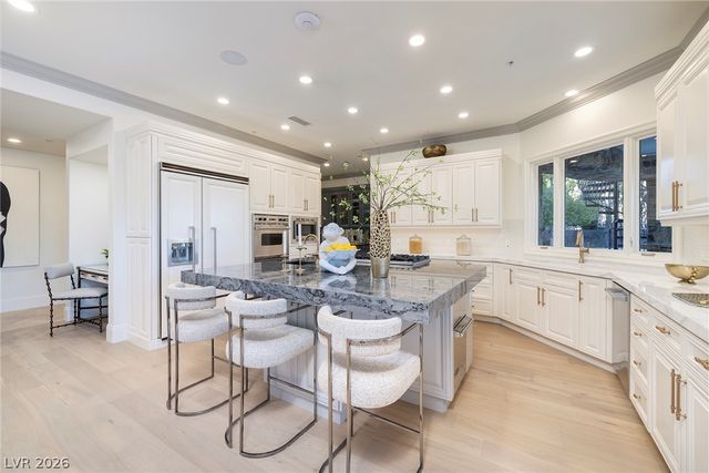 4 Ayden Drive, Henderson, NV 89052