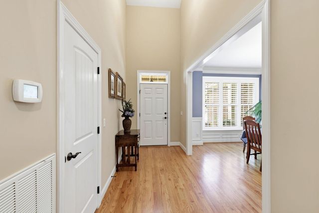 1157 Hidden Creek Dr, Chattanooga, TN 37405
