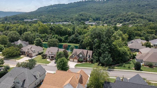 1157 Hidden Creek Dr, Chattanooga, TN 37405