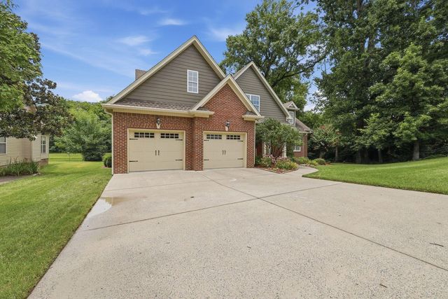 1157 Hidden Creek Dr, Chattanooga, TN 37405