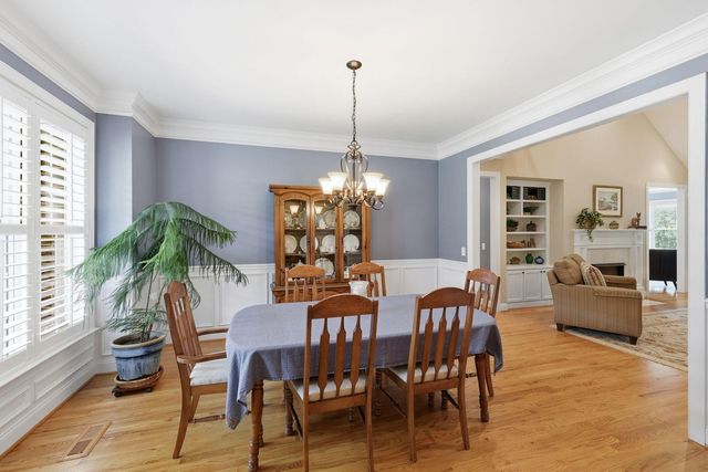 1157 Hidden Creek Dr, Chattanooga, TN 37405