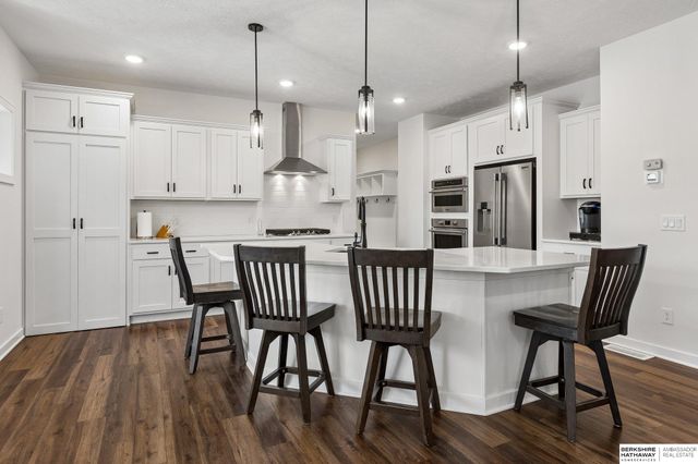 7806 S 199th Street, Gretna, NE 68028