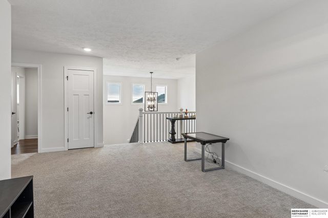 7806 S 199th Street, Gretna, NE 68028
