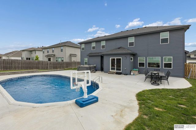 7806 S 199th Street, Gretna, NE 68028