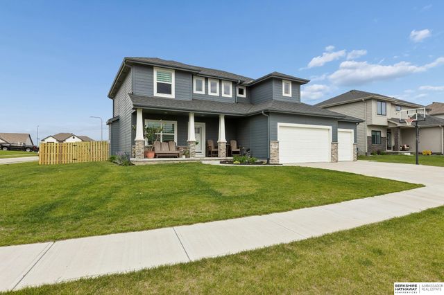 7806 S 199th Street, Gretna, NE 68028