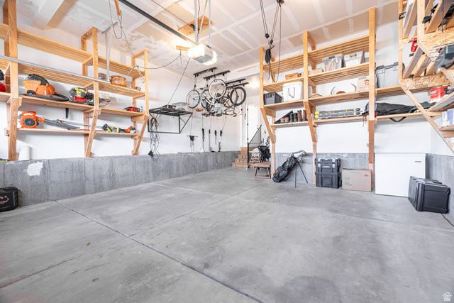 6757 W DRY PEAK DR, Herriman, UT 84096