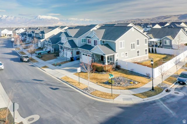 6757 W DRY PEAK DR, Herriman, UT 84096