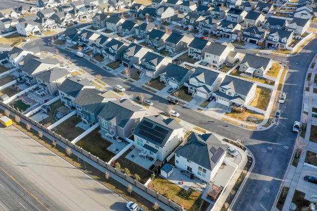 6757 W DRY PEAK DR, Herriman, UT 84096