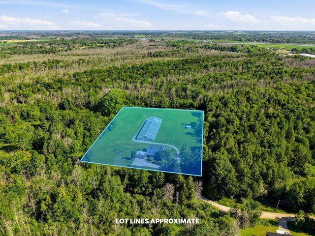 3220 10th STREET, Two Rivers, WI 54241