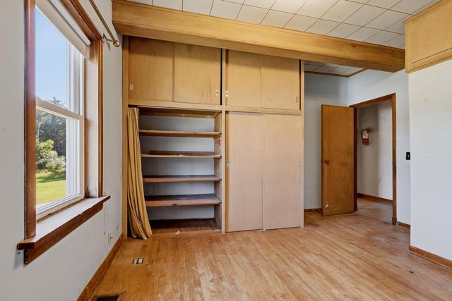 3220 10th STREET, Two Rivers, WI 54241