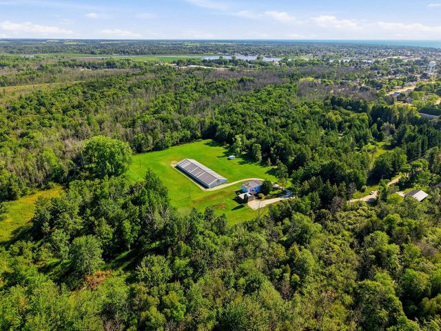 3220 10th STREET, Two Rivers, WI 54241
