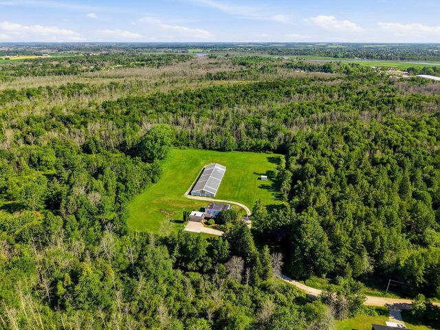 3220 10th STREET, Two Rivers, WI 54241