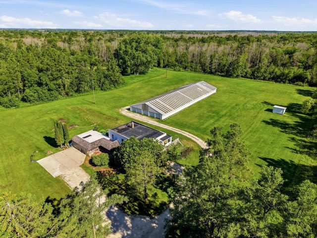 3220 10th STREET, Two Rivers, WI 54241