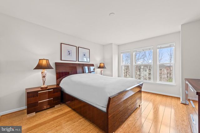 9640 PULLMAN PL, Fairfax, VA 22031