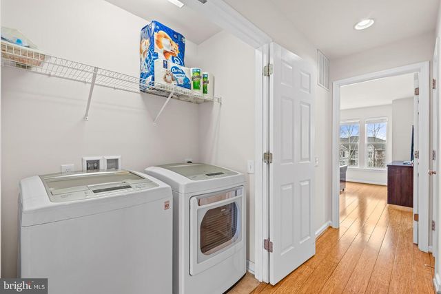 9640 PULLMAN PL, Fairfax, VA 22031