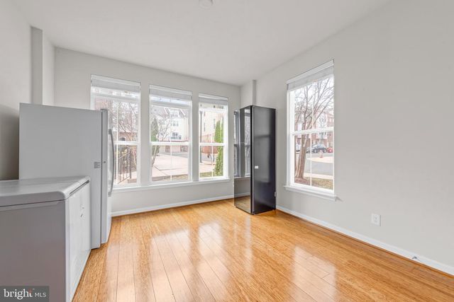 9640 PULLMAN PL, Fairfax, VA 22031