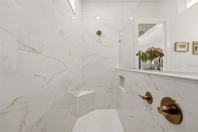 1583 RUNNING TIDE PLACE, Sarasota, FL 34240