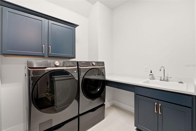 1583 RUNNING TIDE PLACE, Sarasota, FL 34240