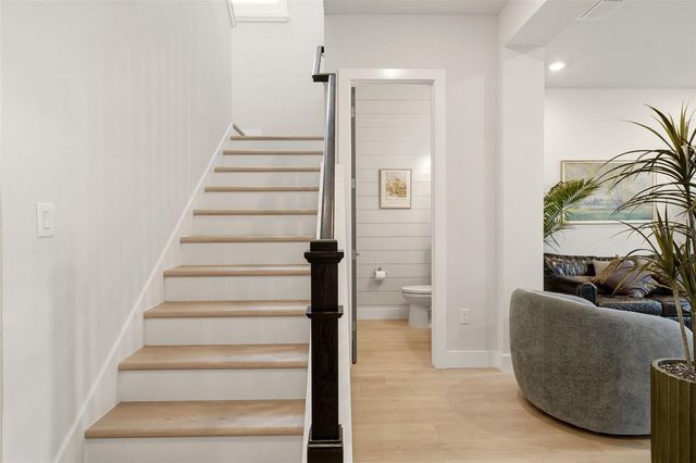 1583 RUNNING TIDE PLACE, Sarasota, FL 34240