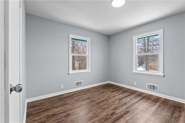 3810 Laurel Avenue, Kansas City, MO 64133