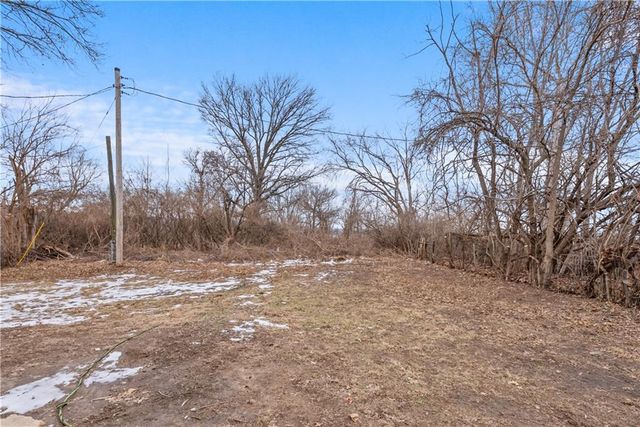 3810 Laurel Avenue, Kansas City, MO 64133