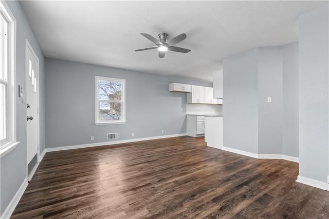 3810 Laurel Avenue, Kansas City, MO 64133