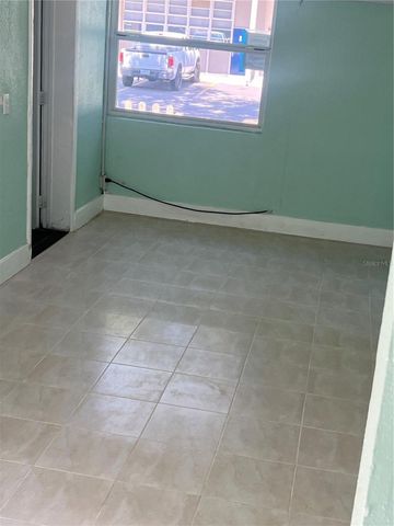 2002 E 33RD AVENUE, Tampa, FL 33610