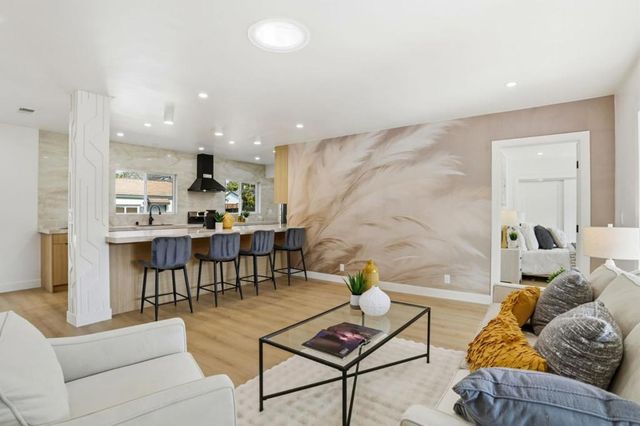 5271 Summit Avenue, San Jose, CA 95127