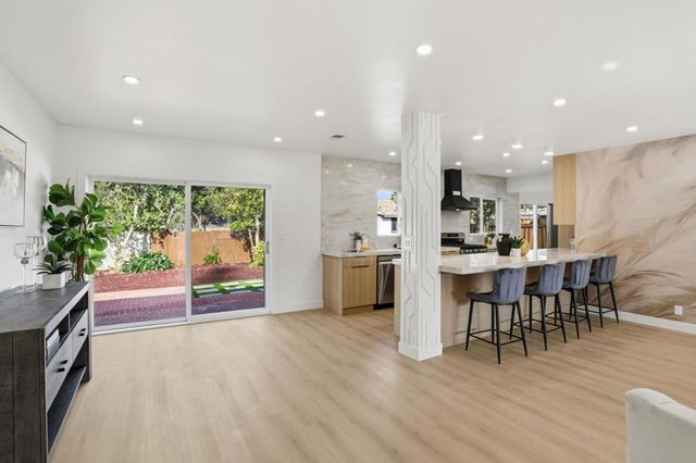 5271 Summit Avenue, San Jose, CA 95127