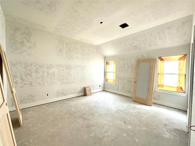 11525 NW 103rd Street, Yukon, OK 73099