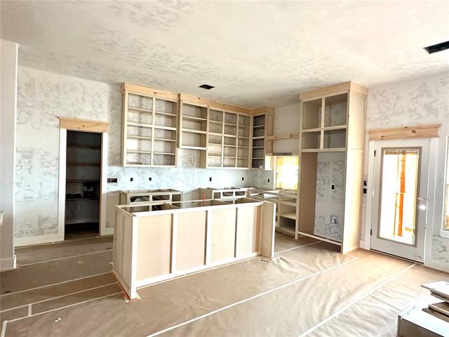 11525 NW 103rd Street, Yukon, OK 73099