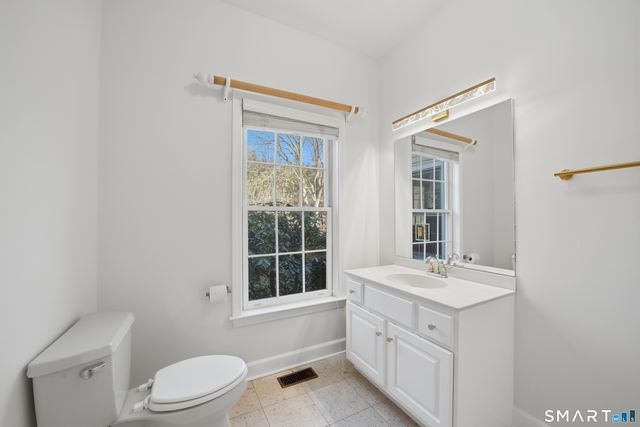 6 Admiral Lane, Wilton, CT 06897