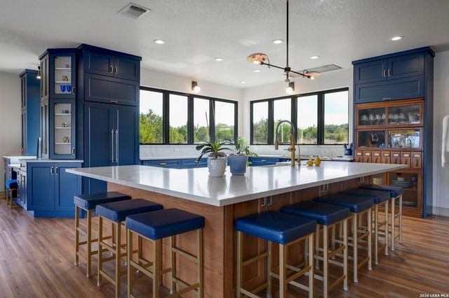 117 Las Nueves, Blanco, TX 78606