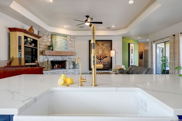 117 Las Nueves, Blanco, TX 78606