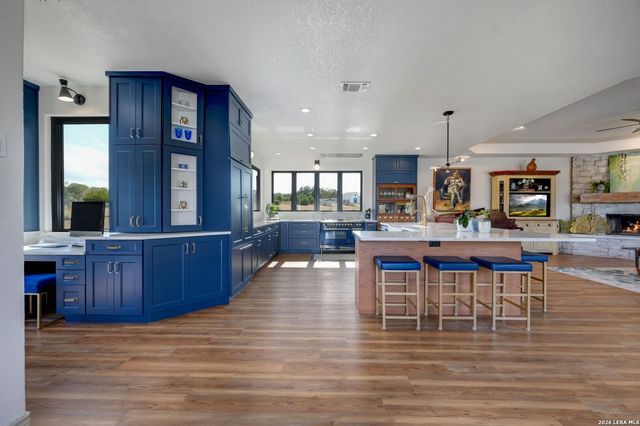 117 Las Nueves, Blanco, TX 78606