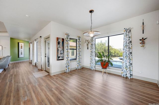 117 Las Nueves, Blanco, TX 78606