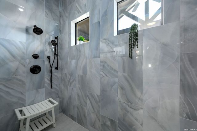 117 Las Nueves, Blanco, TX 78606