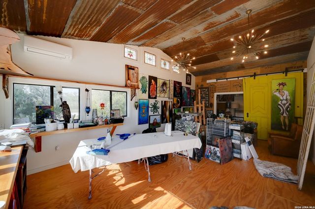 117 Las Nueves, Blanco, TX 78606