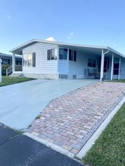 240 Travis Cay Place, Fort Pierce, FL 34982