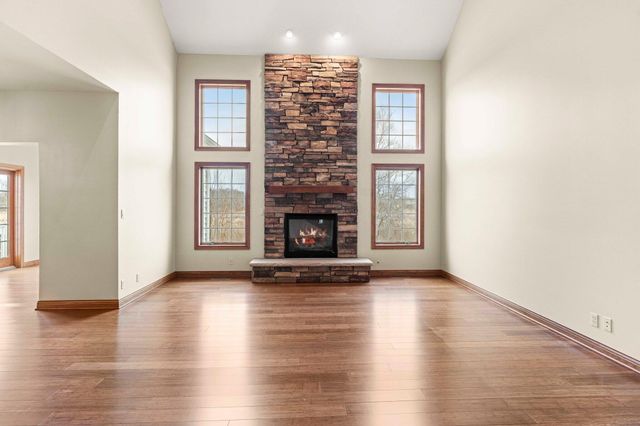 29 81st Avenue, Schererville, IN 46375