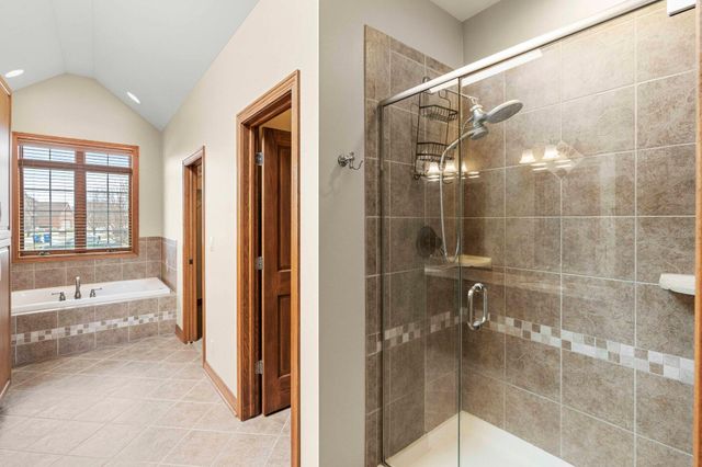 29 81st Avenue, Schererville, IN 46375