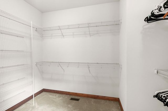 29 81st Avenue, Schererville, IN 46375